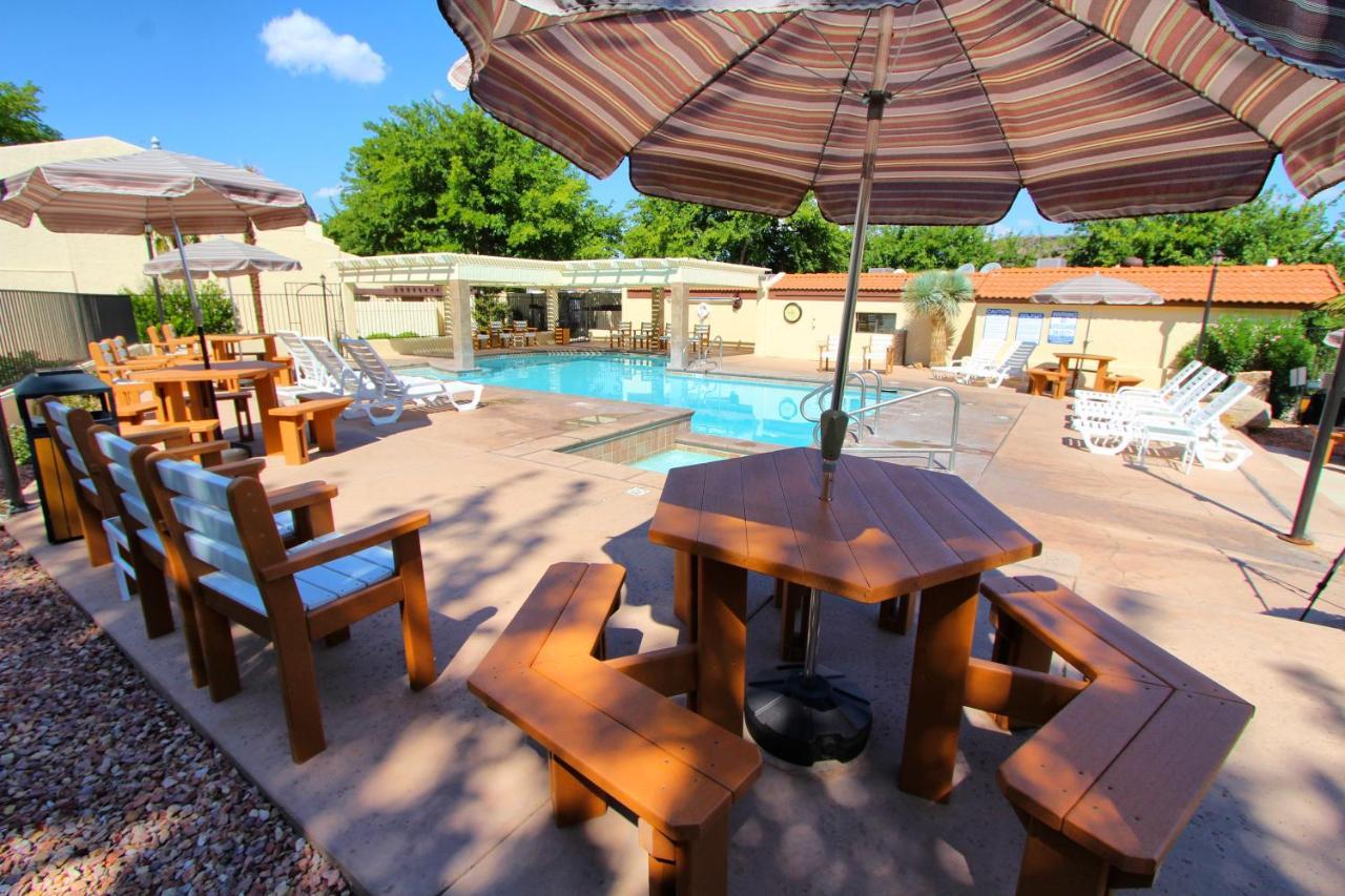 סנט ג'ורג' Villas At Southgate מראה חיצוני תמונה